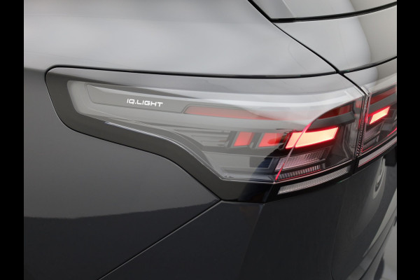 Volkswagen Tiguan 1.5 eTSI R-Line Edition | Head Up | Side Assist | Black Style | Prijs Rijklaar!!