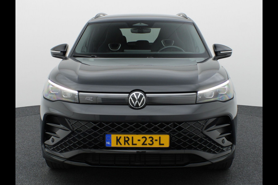 Volkswagen Tiguan 1.5 eTSI R-Line Edition | Head Up | Side Assist | Black Style | Prijs Rijklaar!!