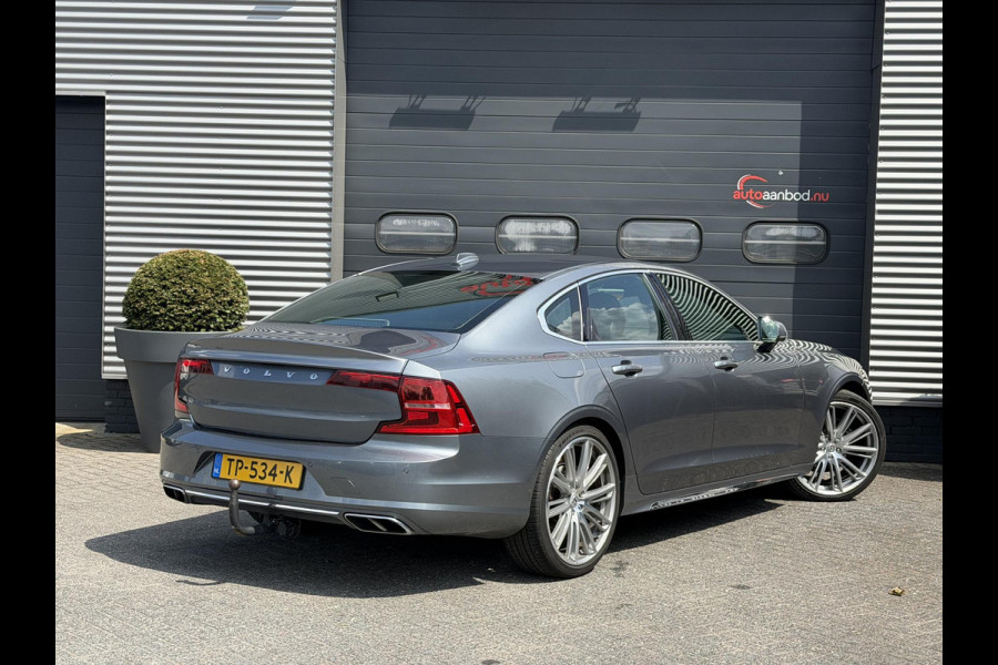 Volvo S90 2.0 D4 Momentum+ | Navigatie | Lederen Bekleding | Trekhaak | Elektrische Achterklep | Stoelverwarming |