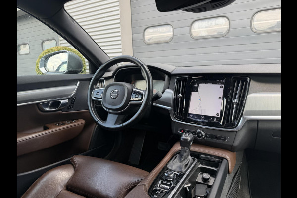 Volvo S90 2.0 D4 Momentum+ | Navigatie | Lederen Bekleding | Trekhaak | Elektrische Achterklep | Stoelverwarming |