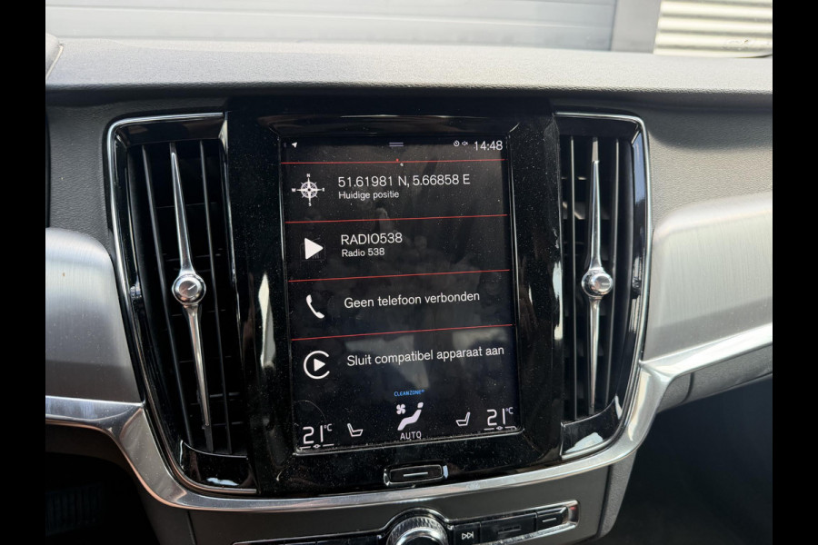 Volvo S90 2.0 D4 Momentum+ | Navigatie | Lederen Bekleding | Trekhaak | Elektrische Achterklep | Stoelverwarming |