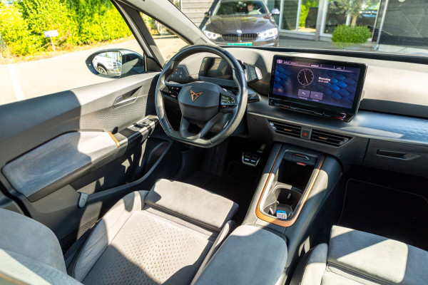 CUPRA Born Copper Edition One 62 kWh Soh 89% I Panoramadak I Adaptive Cruise I 360 Camera I CarPlay I Android I NL Auto I NAP