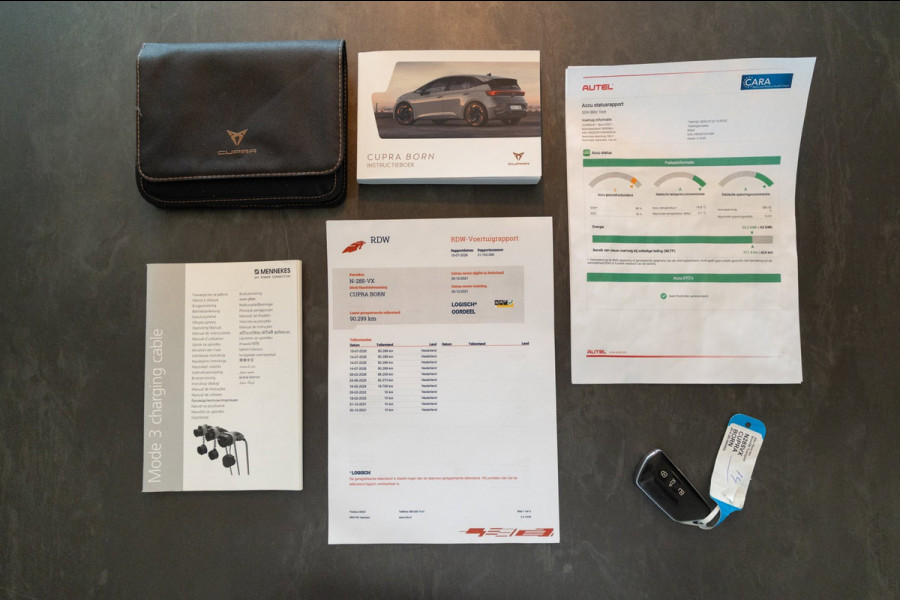 CUPRA Born Copper Edition One 62 kWh Soh 89% I Panoramadak I Adaptive Cruise I 360 Camera I CarPlay I Android I NL Auto I NAP