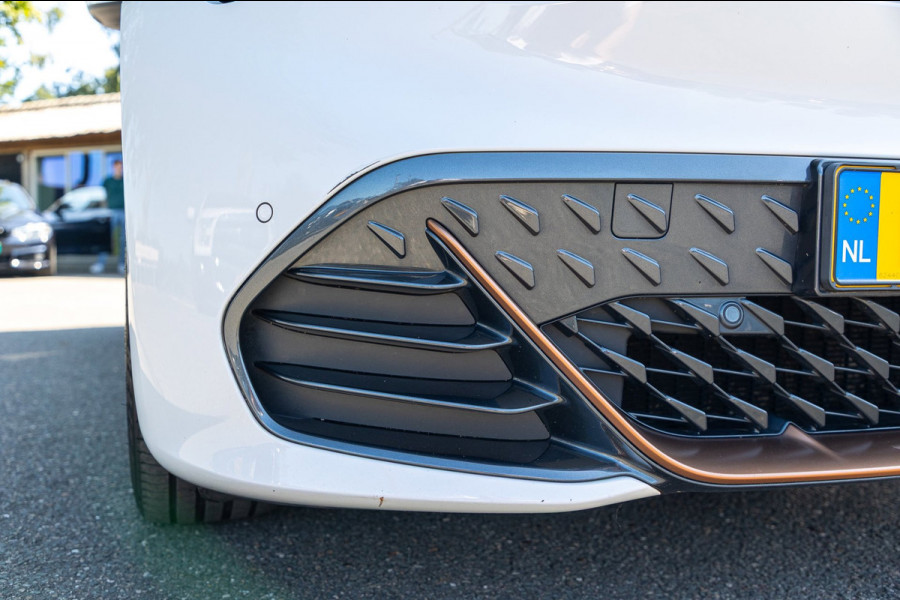 CUPRA Born Copper Edition One 62 kWh Soh 89% I Panoramadak I Adaptive Cruise I 360 Camera I CarPlay I Android I NL Auto I NAP