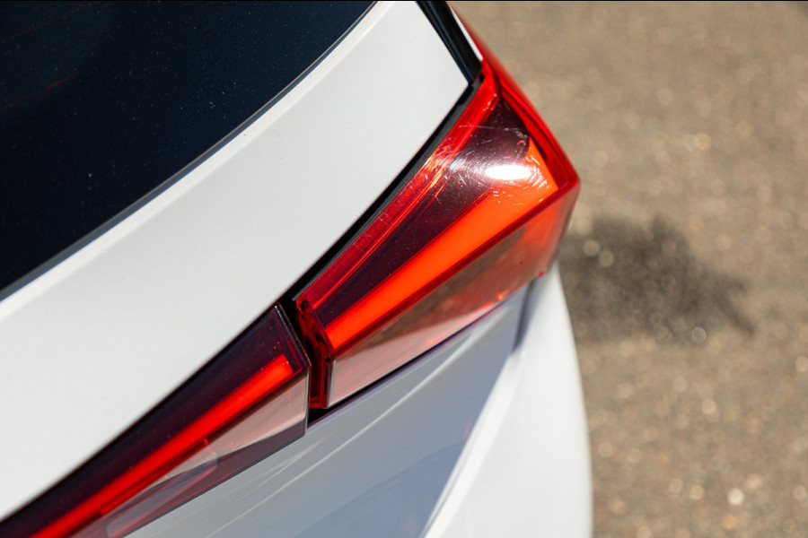 CUPRA Born Copper Edition One 62 kWh Soh 89% I Panoramadak I Adaptive Cruise I 360 Camera I CarPlay I Android I NL Auto I NAP