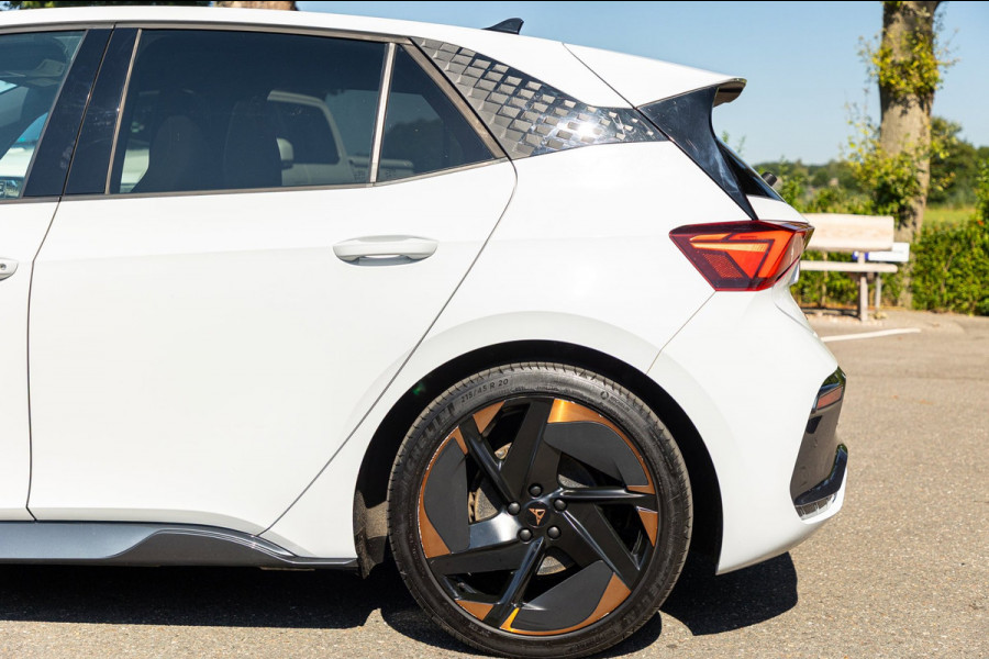CUPRA Born Copper Edition One 62 kWh Soh 89% I Panoramadak I Adaptive Cruise I 360 Camera I CarPlay I Android I NL Auto I NAP