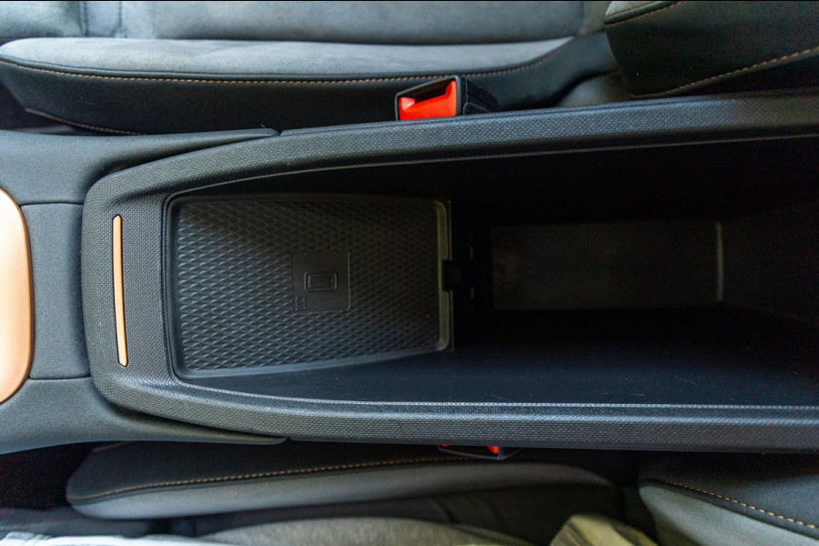 CUPRA Born Copper Edition One 62 kWh Soh 89% I Panoramadak I Adaptive Cruise I 360 Camera I CarPlay I Android I NL Auto I NAP
