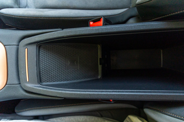 CUPRA Born Copper Edition One 62 kWh Soh 89% I Panoramadak I Adaptive Cruise I 360 Camera I CarPlay I Android I NL Auto I NAP