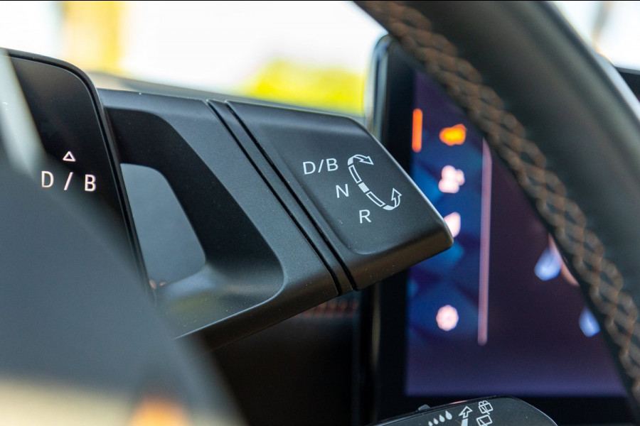 CUPRA Born Copper Edition One 62 kWh Soh 89% I Panoramadak I Adaptive Cruise I 360 Camera I CarPlay I Android I NL Auto I NAP