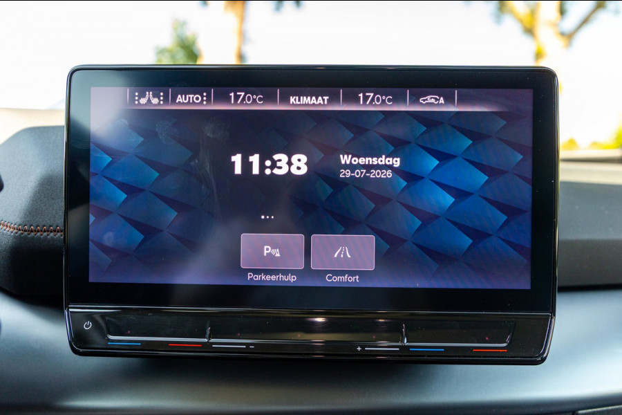 CUPRA Born Copper Edition One 62 kWh Soh 89% I Panoramadak I Adaptive Cruise I 360 Camera I CarPlay I Android I NL Auto I NAP