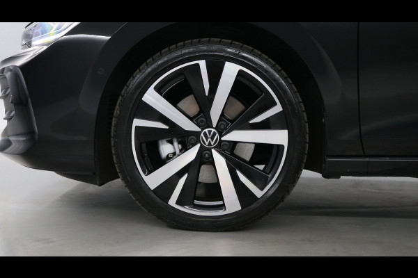 Volkswagen Golf 1.5 eHybrid 204pk Life Edition DSG / Navigatie via App Connect / Stoel+Stuurverwarming / Camera