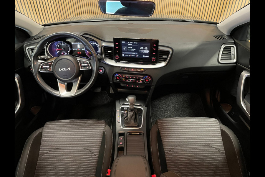 Kia Ceed Sportswagon 1.5 T-GDi DynamicLine GT-Line|160PK|AUTOMAAT|ACC|CARPLAY|CAMERA|STOEL+STUURVERW.|CLIMATE+CRUISE|1 EIG|IN.BTW|