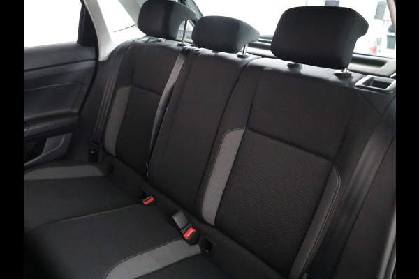 Volkswagen Polo 1.0 TSI Life 95 pk | Navigatie via App | Parkeersensoren | Adaptieve cruise control | LED koplampen |
