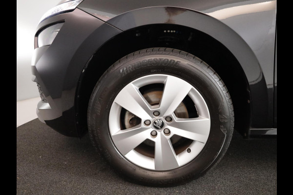 Škoda Kamiq 1.0 TSI Sport Business 110 pk | Navigatie via App | Parkeersensoren achter | Autom. airco | Apple Carplay/Android Auto | LED koplampen |