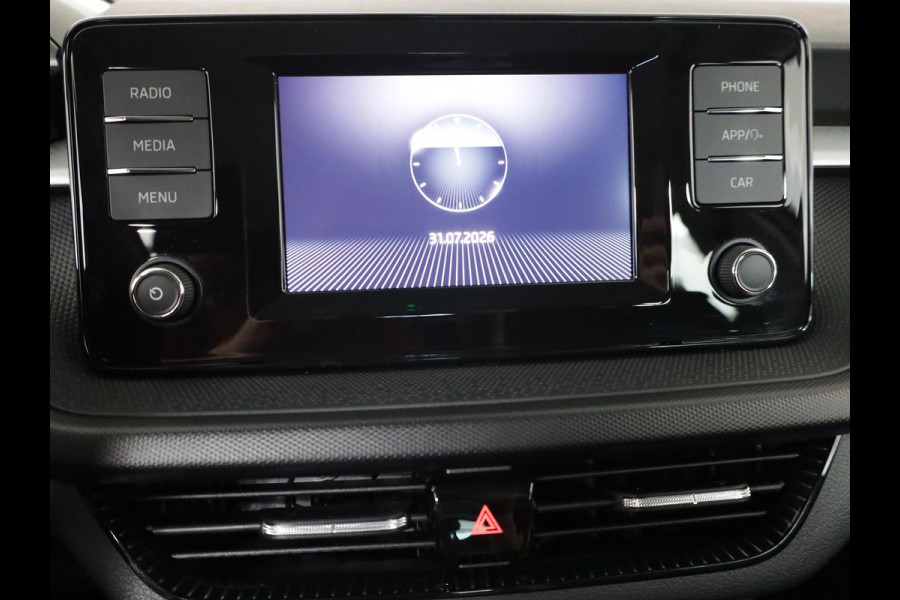 Škoda Fabia 1.0 TSI Ambition 95 pk | Navigatie via App | Parkeersensoren achter | Cruise control | LED koplampen | Apple Carplay/Android Auto |