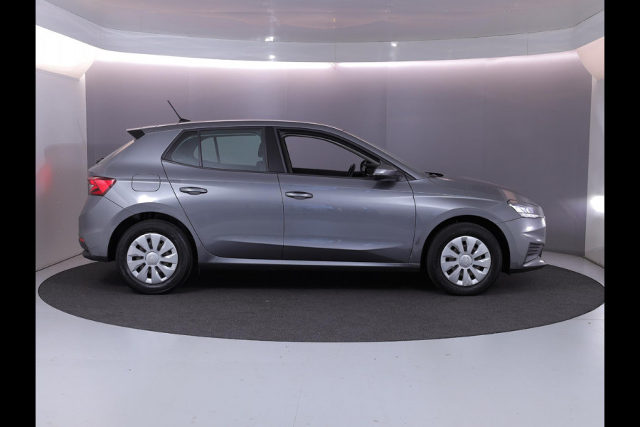 Škoda Fabia 1.0 TSI Ambition 95 pk | Navigatie via App | Parkeersensoren achter | Cruise control | LED koplampen | Apple Carplay/Android Auto |
