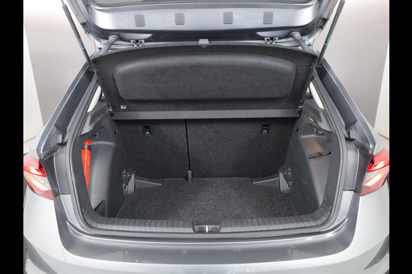 Škoda Fabia 1.0 TSI Ambition 95 pk | Navigatie via App | Parkeersensoren achter | Cruise control | LED koplampen | Apple Carplay/Android Auto |