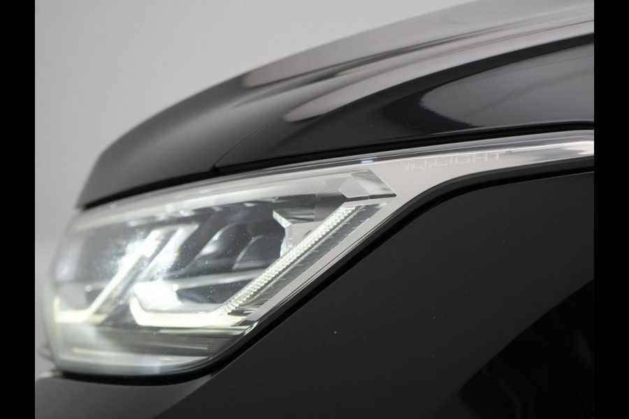 Volkswagen Tiguan 1.4 TSI eHybrid R-Line Business PHEV 245pk | Trekhaak Af Fabriek | Adaptive Cruise | IQ Light | Camera | Lederen Sportstoelen Memory & Verwarmd | Sfeerverlichting | Stuur Verwarmd | Apple Carplay | Navigatie | DAB | 20"L.M | Plug In Hybrid |