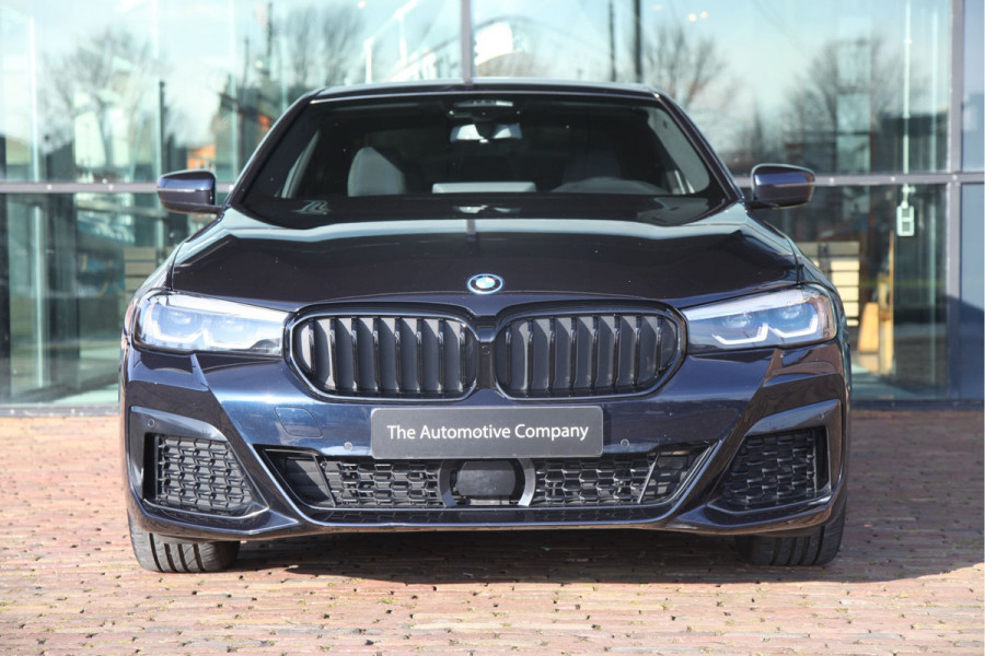 BMW 5 Serie 530e M Sport |HIFI|Stuurver|Drivingass|CarbonZwart|