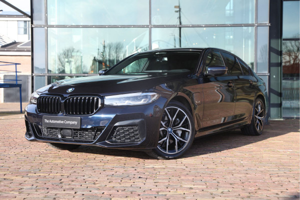 BMW 5 Serie 530e M Sport |HIFI|Stuurver|Drivingass|CarbonZwart|