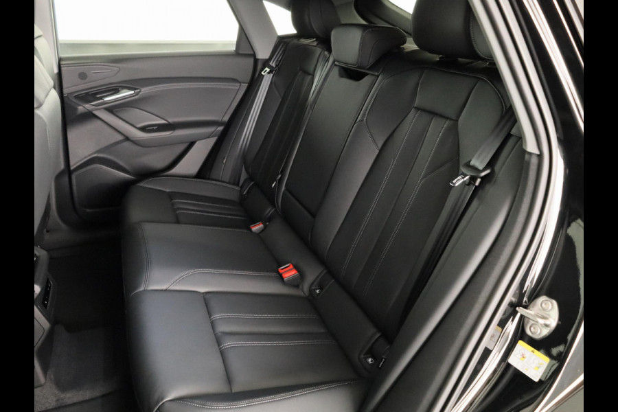 Audi Q6 Sportback e-tron Advanced edition 83Kwh 252 pk Sportback | Techniek pakket plus | Sportstoel voor leder | Optiek pakket zwart | Privacy glas |