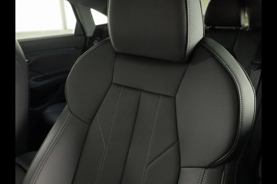 Audi Q6 Sportback e-tron Advanced edition 83Kwh 252 pk Sportback | Techniek pakket plus | Sportstoel voor leder | Optiek pakket zwart | Privacy glas |