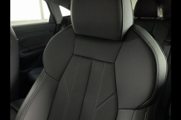 Audi Q6 Sportback e-tron Advanced edition 83Kwh 252 pk Sportback | Techniek pakket plus | Sportstoel voor leder | Optiek pakket zwart | Privacy glas |