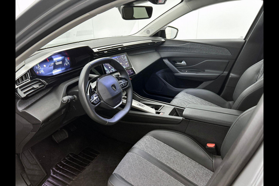 Peugeot 408 1.2 130PK Allure CAMERA | NAVI & CARPLAY | AD-CRUISE
