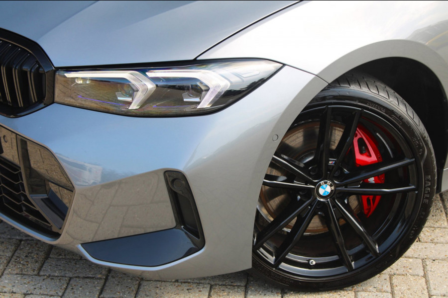 BMW 3 Serie Touring 330e M-Sport Pro | ACC | Head-up | HK | 19''