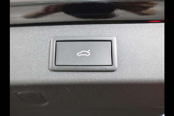Škoda Kodiaq 1.5 TSI PHEV Sportline Business 204 pk Automaat | Verlengde garantie | Parkeersensoren | Achteruitrijcamera | Autom. airco (3 zones) | Stoelverwarming |