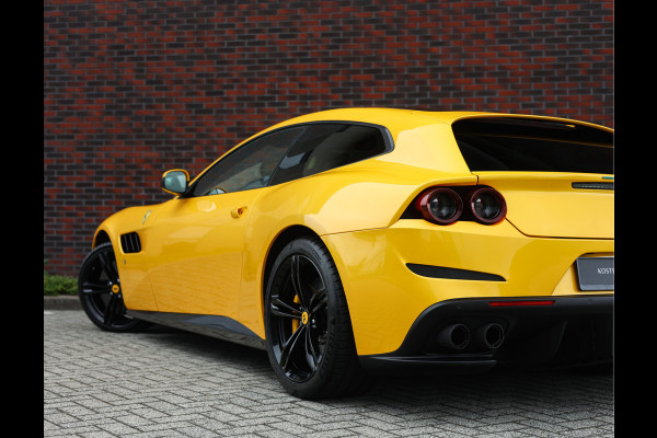 Ferrari GTC4Lusso 6.3 V12 | Giallo Triplo Strato - Lift - Nieuwstaat!