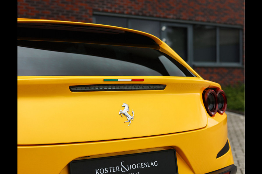Ferrari GTC4Lusso 6.3 V12 | Giallo Triplo Strato - Lift - Nieuwstaat!