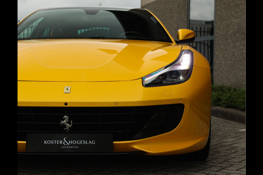 Ferrari GTC4Lusso 6.3 V12 | Giallo Triplo Strato - Lift - Nieuwstaat!