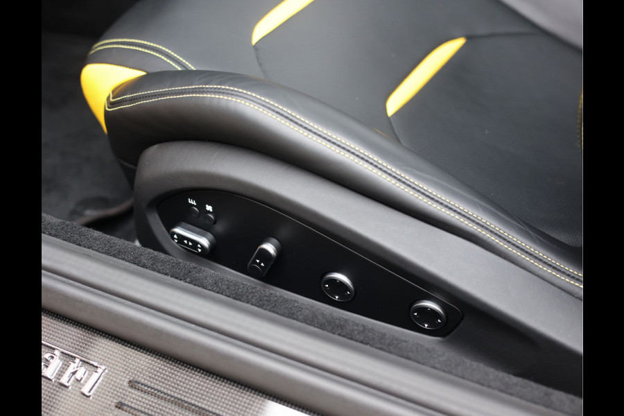 Ferrari GTC4Lusso 6.3 V12 | Giallo Triplo Strato - Lift - Nieuwstaat!