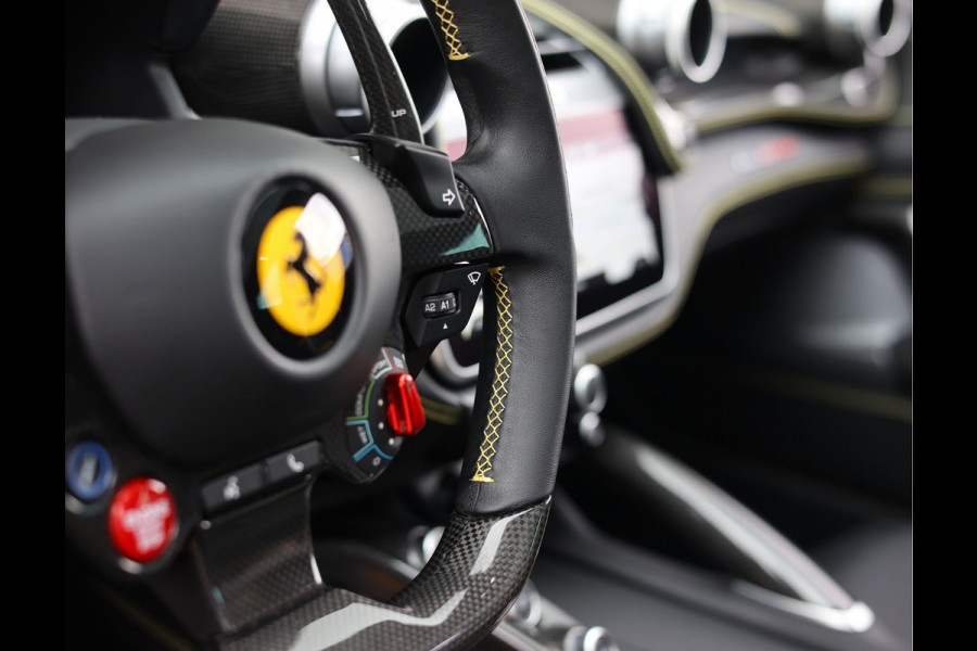 Ferrari GTC4Lusso 6.3 V12 | Giallo Triplo Strato - Lift - Nieuwstaat!