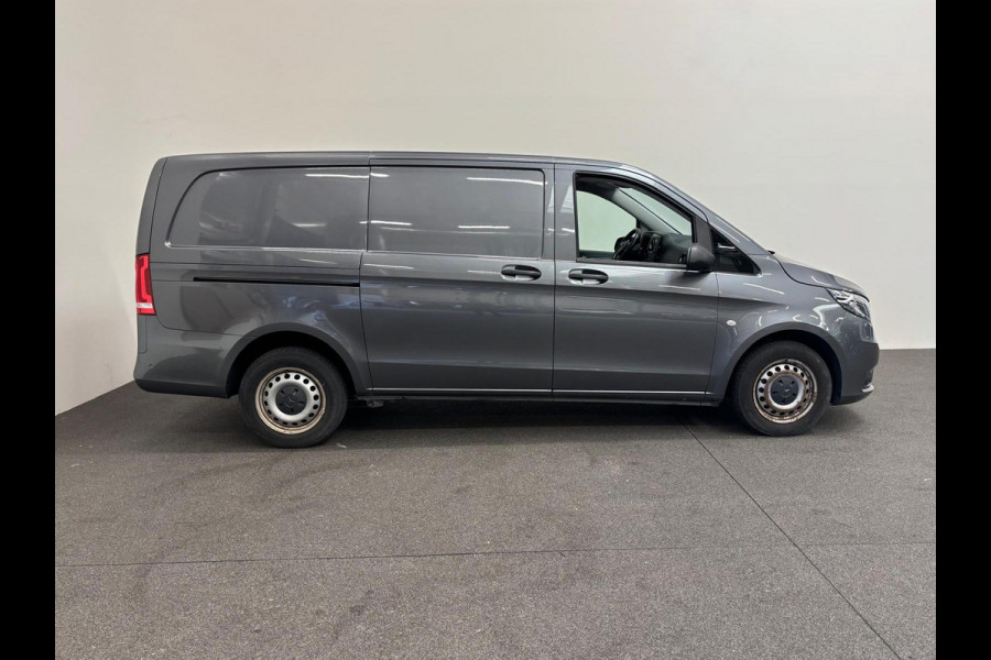 Mercedes-Benz Vito 114 CDI Extra Lang Automaat Airco ACC Camera Navigatie Apple Carplay/Android Auto Trekhaak Parkeersensoren