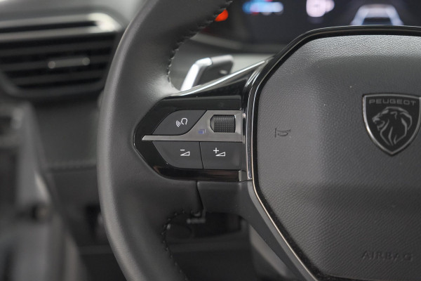 Peugeot 208 1.2 Hybrid 110 e-DCS6 Allure | Apple Carplay | Parkeersensoren Voor + Achter | Climate Control