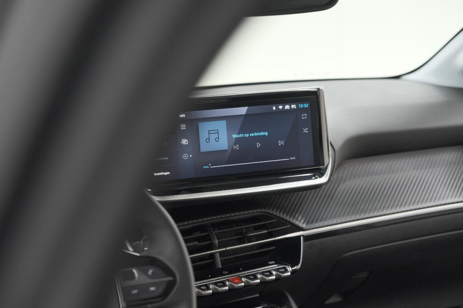 Peugeot 208 1.2 Hybrid 110 e-DCS6 Allure | Apple Carplay | Parkeersensoren Voor + Achter | Climate Control