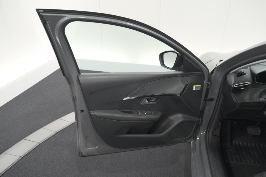 Peugeot 208 1.2 Hybrid 110 e-DCS6 Allure | Apple Carplay | Parkeersensoren Voor + Achter | Climate Control
