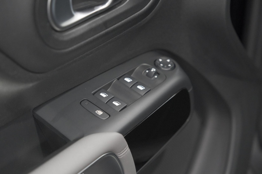 Citroën C5 Aircross PureTech 130 Feel | Trekhaak | Camera | Dodehoekdetectie | Apple Carplay