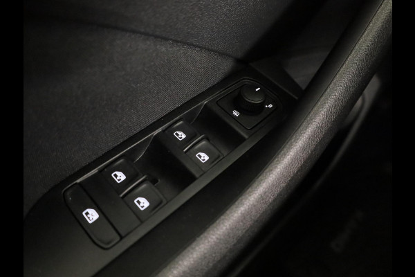 Škoda Kamiq Sport Business 1.0 TSI 110pk DSG-7 | Panoramadak | Navigatie | Parkeercamera | Cirtual Cockpit | Led koplampen | 18 inch Lichtmetalen velgen