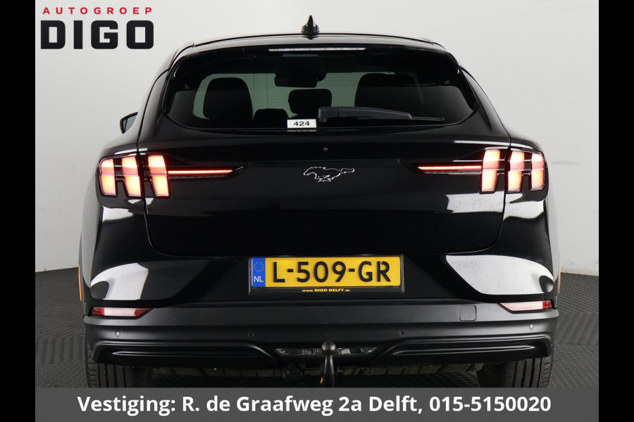 Ford Mustang Mach-E Extended RWD 98 kWh SOH 94% | Navigatie | Trekhaak | Stuur-& Stoelverwarming | Leder | Camera |