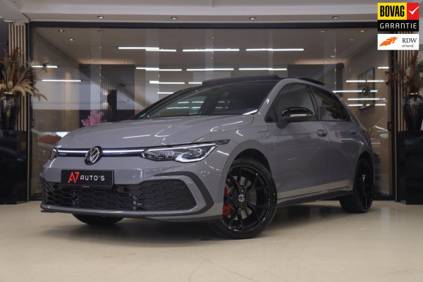 Volkswagen Golf 1.4 eHybrid GTE / HEADUP/PANO/IQLIGHT/CAM/CARPLAY/VOL