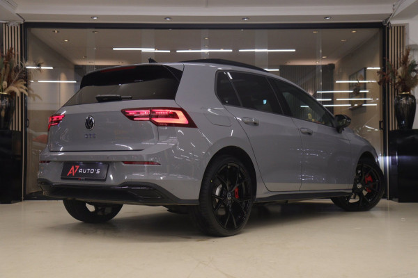 Volkswagen Golf 1.4 eHybrid GTE / HEADUP/PANO/IQLIGHT/CAM/CARPLAY/VOL