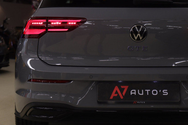 Volkswagen Golf 1.4 eHybrid GTE / HEADUP/PANO/IQLIGHT/CAM/CARPLAY/VOL