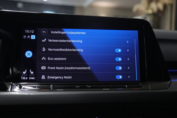 Volkswagen Golf 1.4 eHybrid GTE / HEADUP/PANO/IQLIGHT/CAM/CARPLAY/VOL