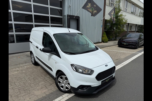 Ford Transit Courier 1.5 TDCI Trend PDC/NAVI/AIRCO/TREKHAAK