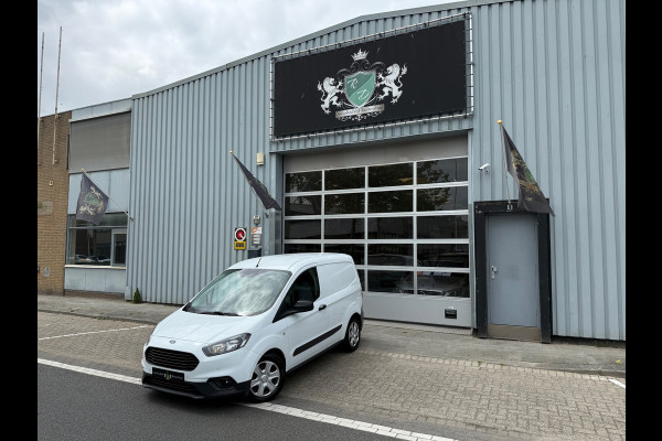 Ford Transit Courier 1.5 TDCI Trend PDC/NAVI/AIRCO/TREKHAAK