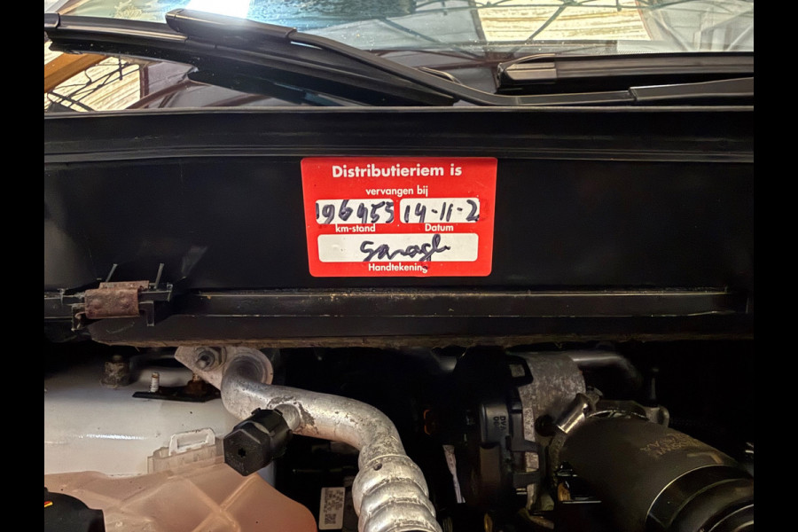 Ford Transit Courier 1.5 TDCI Trend PDC/NAVI/AIRCO/TREKHAAK