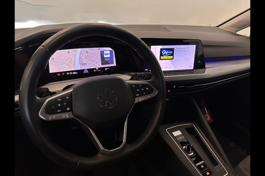 Volkswagen Golf Variant 1.0 eTSI DSG Life Business Navigatie Aplle Carplay/Android auto Wireless PDC VA + Camera Adaptive Cruise Control